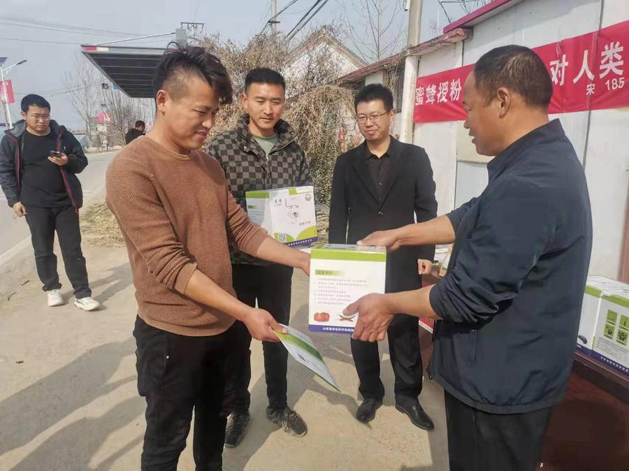助力鄉村振興，山東省蜂業協會在曹縣舉辦熊蜂授粉推廣現場會