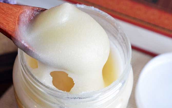 黑蜂蜂蜜價(jià)格多少錢(qián)一斤？