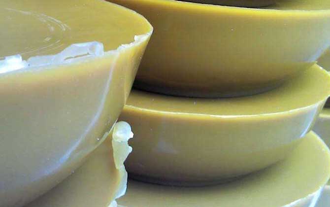 蜂蠟對(duì)蜂群有什么作用？