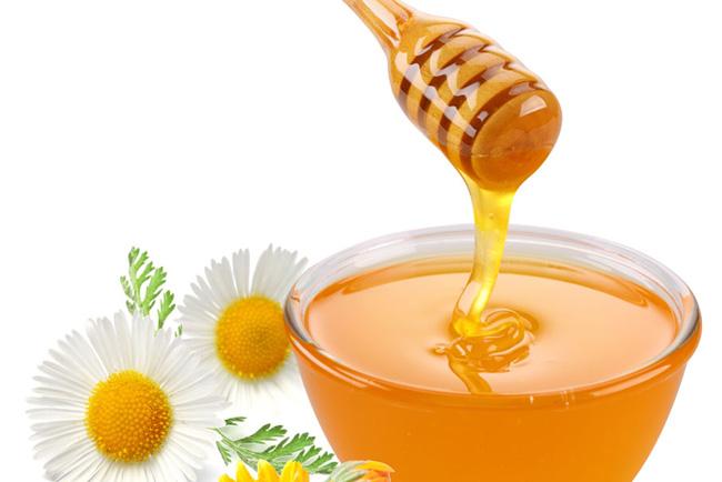 養(yǎng)蜂場(chǎng)買(mǎi)的蜂蜜可以直接飲用嗎（從養(yǎng)蜂人那里買(mǎi)的蜂蜜能直接喝嗎）